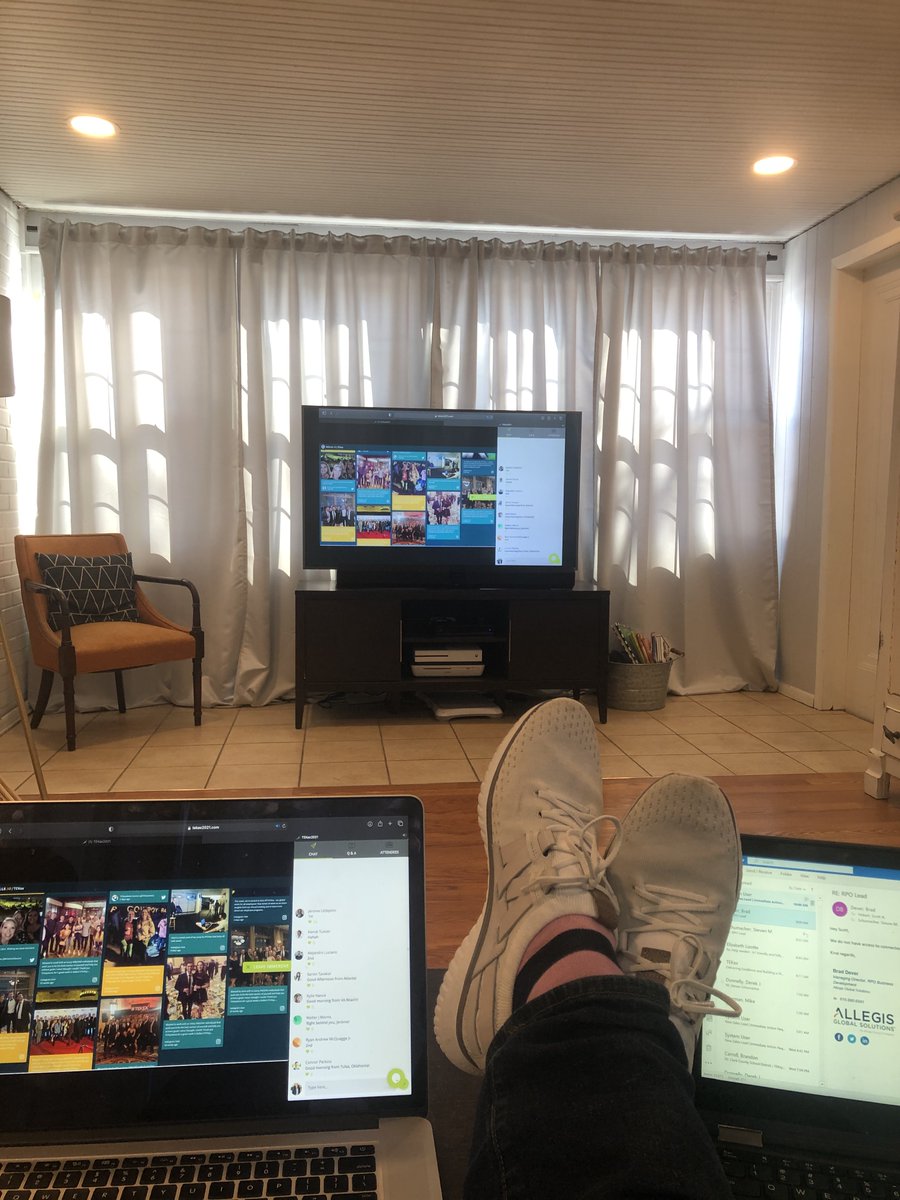 STLHebert's tweet photo. I can definitively say this is the best seat I have ever had for a general session! #TEKex #Airplay @TEKsystems #Deliverexcellence https://t.co/hRDHK8Ipwl