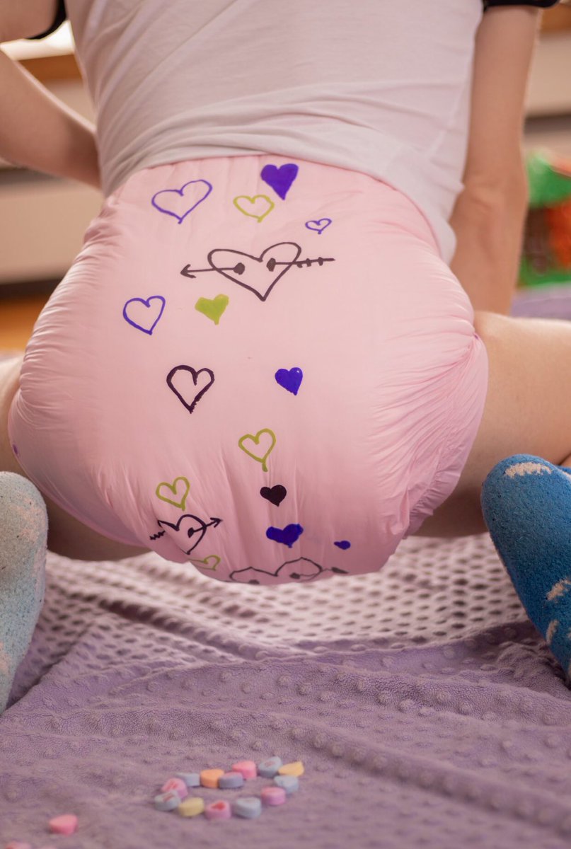 KathyBlog975's tweet image. Love in the air 💗💗💗