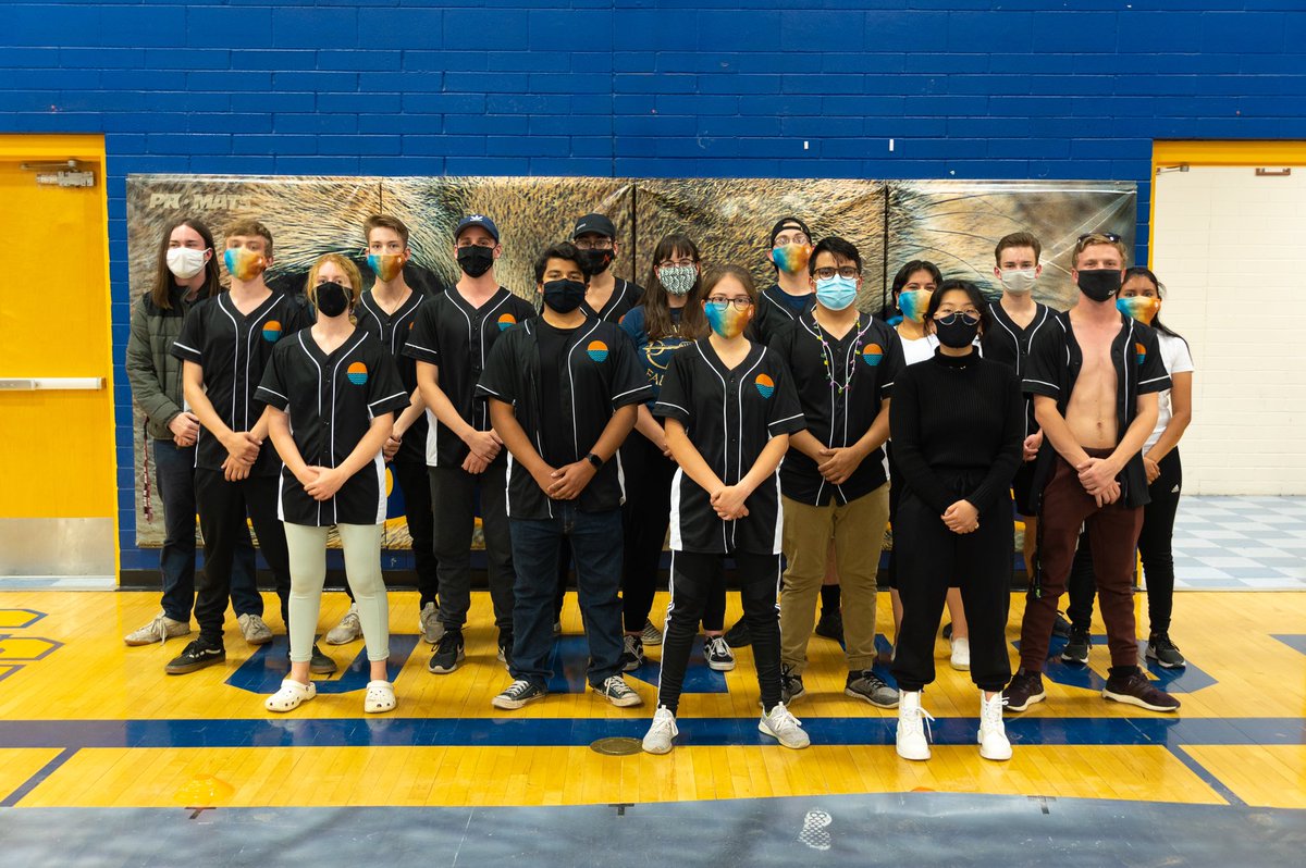 FluxIndoorPerc's tweet photo. “Fluxing” those section jerseys! 💪🏽💪🏽.
.
.
.
.
.
.
#wgi2021 #drumline #jersery #flexing #mapexdrums #vicfirth #zildjiancymbals #remo https://t.co/0dxJn80WFo