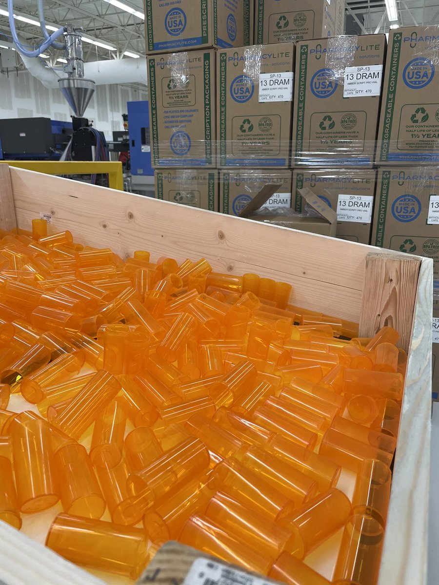 Central_SC's tweet photo. Congrats to Pharmacy-Lite Prescription Packaging &amp; #FairfieldSC on today’s ribbon cutting. This is the company’s 2nd US mfg facility. It’s already up &amp; running to produce containers for community pharmacies. 

@Fairfield_SC #CentralSCRegion #MadeInCentralSC #HeartofSC https://t.co/5UUH71PLW1