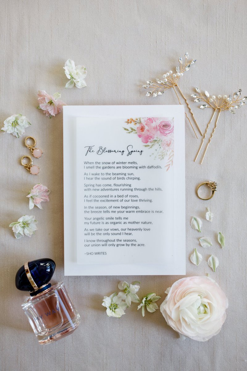 sho_writes's tweet photo. Love is in the air 💞💞💞

I had a blast creating this poem for a romantic New York styled shoot with #eliteweddingandeventplanning 

#showrites #writer #poem #poetry #styledshoot #wedding https://t.co/knuFuHe2ZM