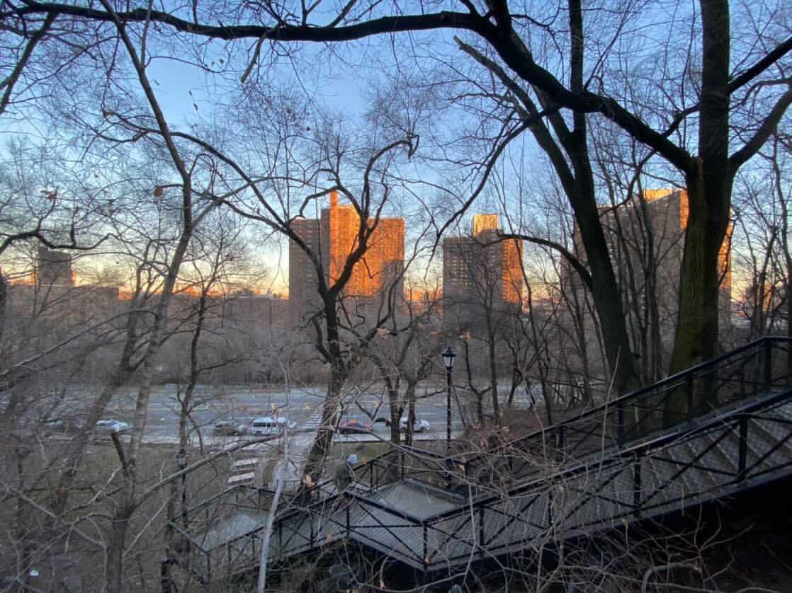 The John T. Brush Stairway (Edgecombe Ave and 158th) is about all that's left of the fabled Polo Grounds, once home to Willie Mays and the World Champion New York Giants. Fans would use the stairway to descend Coogan's Bluff on their way into the ballpark. Photos: Ben Hoexter https://t.co/ZK3TFM2UDC