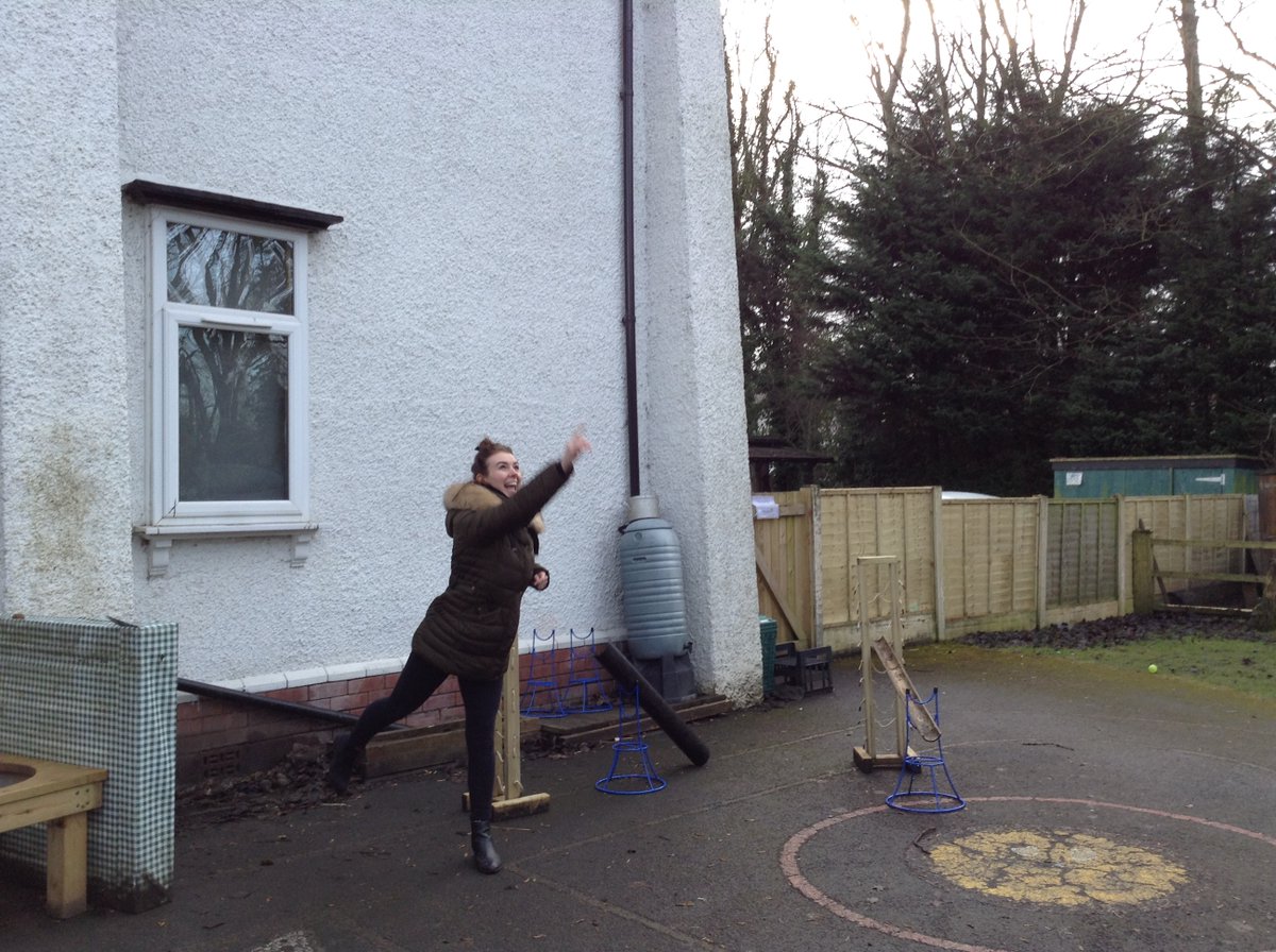 #ThumbsUpForEarlyYears