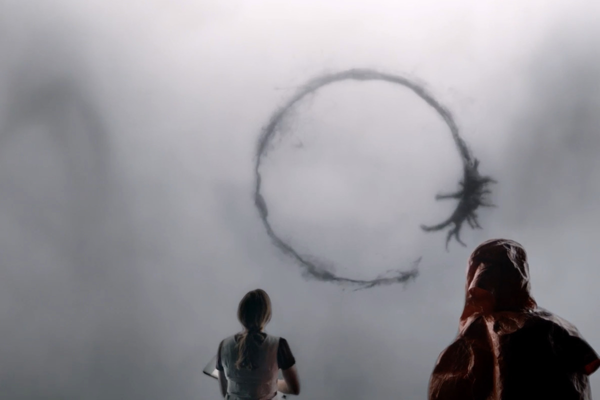 levmauc's tweet photo. 'El lenguaje es el cimiento de la civilización, lo que une a un pueblo. Es la primera arma usada en un conflicto.'

Arrival, 2016 (Dir. Denis Villeneuve) https://t.co/tzwhXASoDy