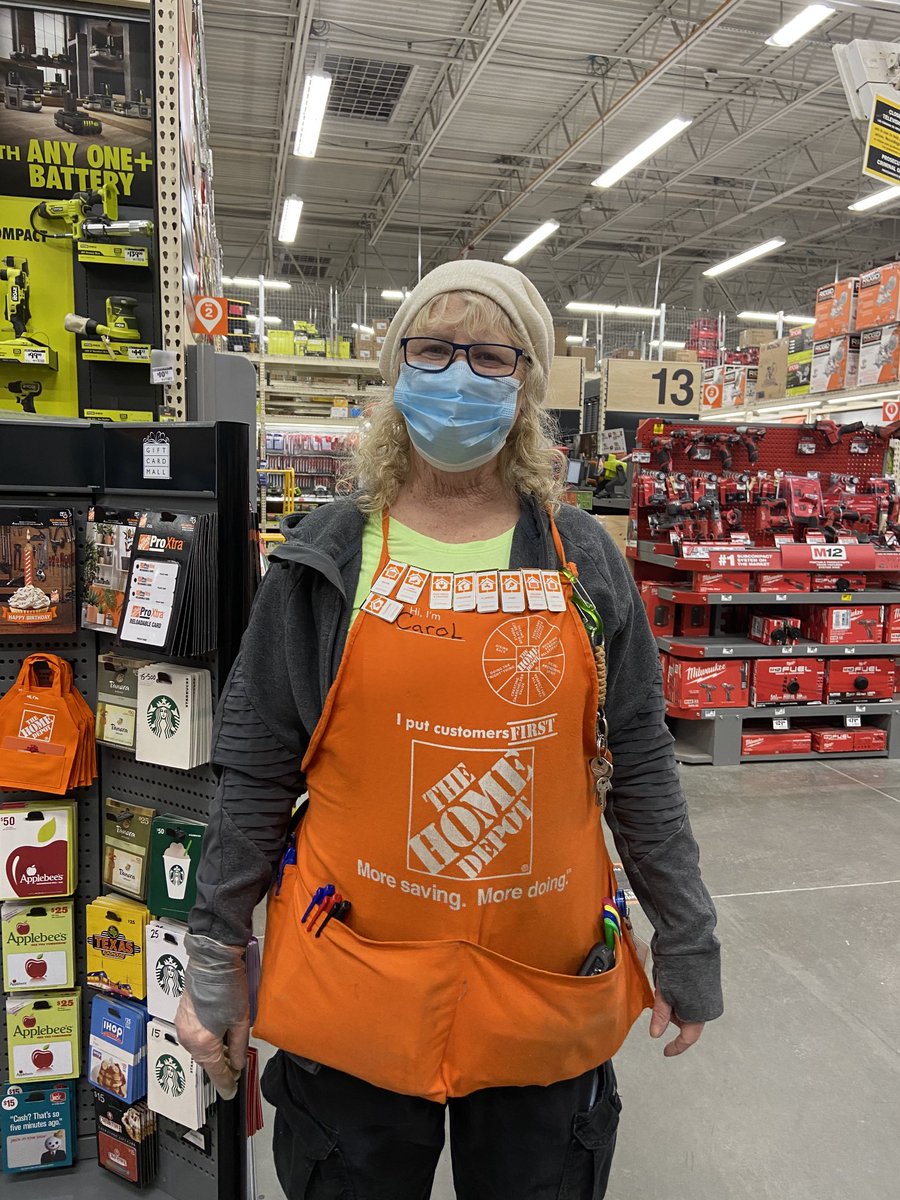 WandaRivera1's tweet photo. Omsk4748.  Carol had a customer mention her on the VOC for great customer and friendliness.  Way to go Carol!   Who gets get?   This lady for sure! ⁦@SworyDan⁩ ⁦@JasonBallDM198⁩ ⁦@MikeCaplinger1⁩ ⁦@WerneckeNickie⁩ ⁦@BlankenshipSB⁩ https://t.co/fnE4dLT78V