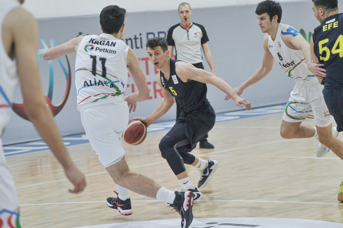 FBBasketbol's tweet photo. Fenerbahçe Beko 100–65 Aliağa Petkim Spor (BGL)

👉 https://t.co/xPUGpcQOHd https://t.co/p7i1uxJcG1