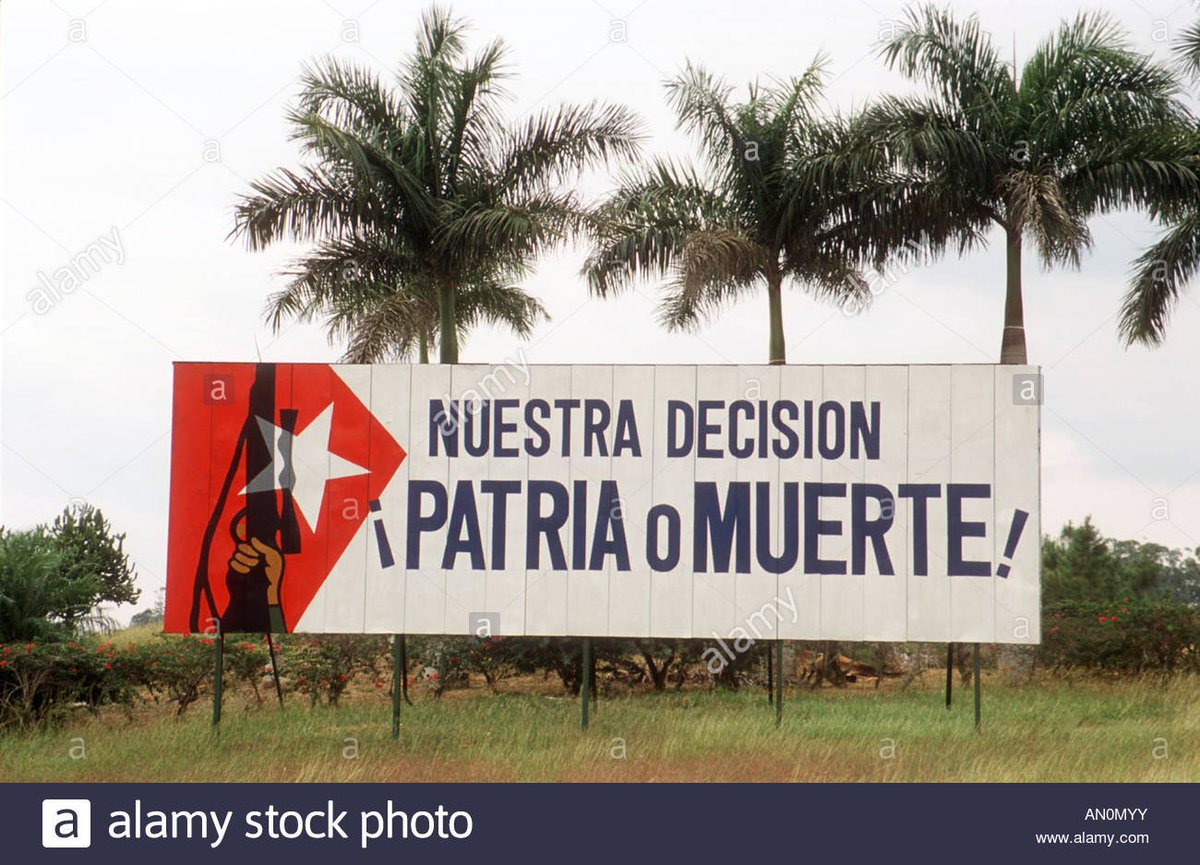 #PatriaOMuerte ¡Venceremos! Esa frase de estirpe mambisa cobra más sentido que nunca frente a quienes anhelan a la patria rendida a los pies de un imperio que el día que nos crea debilitados y mirando al piso, no tendrá reparos en pulverizarnos. #Cuba @DeZurdaTeam