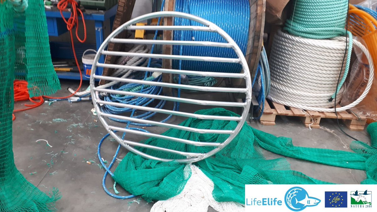 ElifeProject's tweet photo. #Fishers are key actors in the #LifeElife project! Here fishers from Porto Garibaldi are collaborating with researchers from @CnrIrbim and #Cestha to try out the SED (#Shark Excluder Device) to reduce the bycatch of bottom trawlers in the #adriaticsea #EUbiodiversity #LIFEproject https://t.co/ZgqgIyTBWj