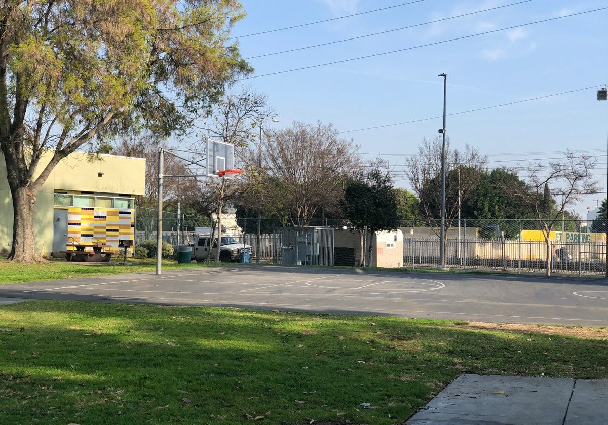LAPD CMDR E. MORALES tweet media