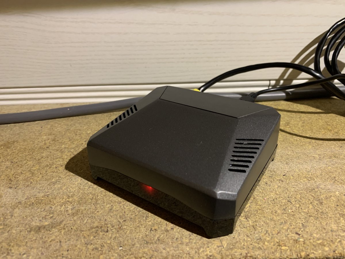 maartentibau's tweet image. Isn&apos;t she a beauty? @getumbrel @RadioSatoshi #DeNodezaak #FullNode #SupportTheNetwork #Syncing