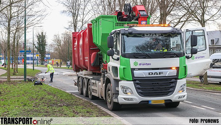 17-jarig meisje omgekomen door aanrijding met vuilniswagen Lees verder:. #Dronten.