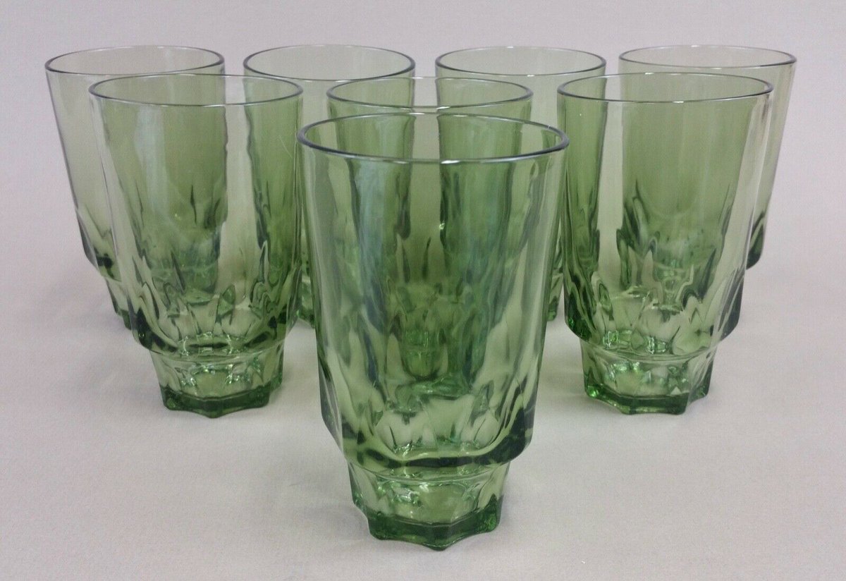 Vintage Drinking Glasses

Follow the Link ➡️ ebay.com/itm/3338938841…

#vintagedrinkware #vintageglassware #vintageforsale #vintagekitchen #vintagedrinkingglasses #gotvintage #avocadogreen #shopsmall