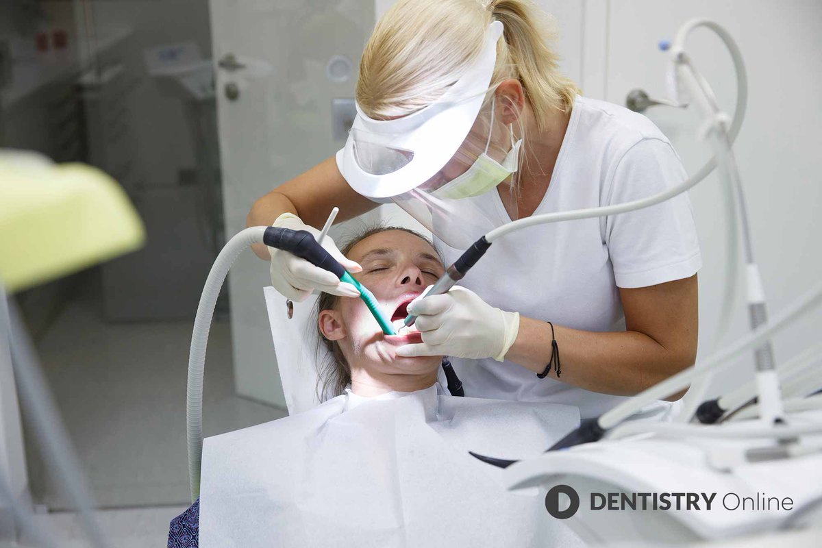 Could dental therapists bridge the access crisis?

Dentistry should utilise the full capabilities of dental therapists to resolve the dental crisis, Amber Ojak says over on Dentistry Online ⬇️ 

dentistry.co.uk/2021/02/18/cou…

#dentistryonline #fmc #dentalcrisis #dentistrycrisis