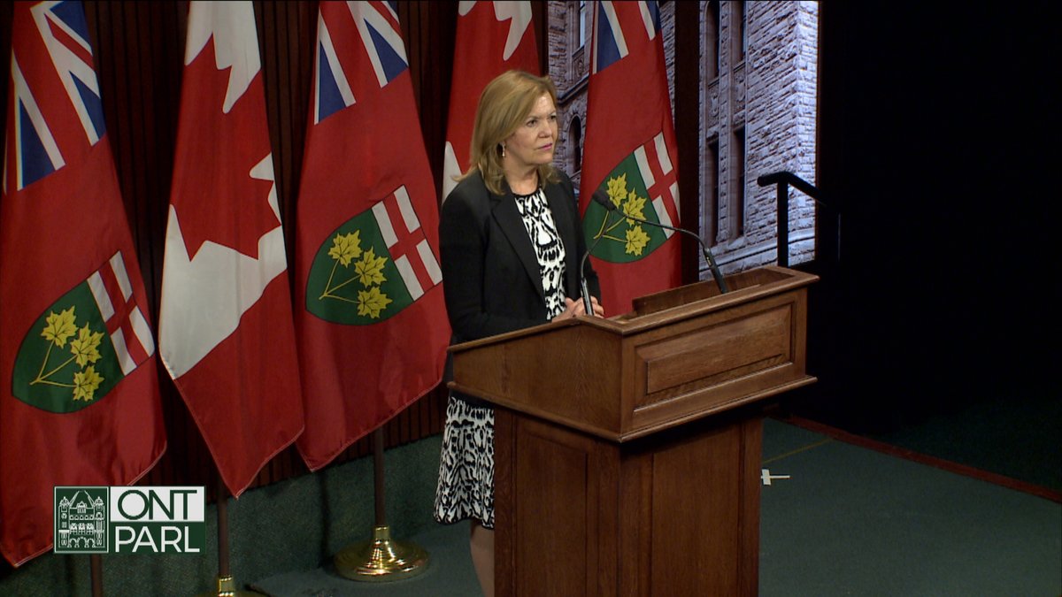 fitz_meagan's tweet photo. Elliott was asked if Ford should apologize to Horwath for the "nails on a chalkboard" insult. She defends the premier, saying he's made it clear he's against sexism + "That is not what he meant...he was just expressing his disappointment" with the NDP. https://t.co/R8VjtbBuVA