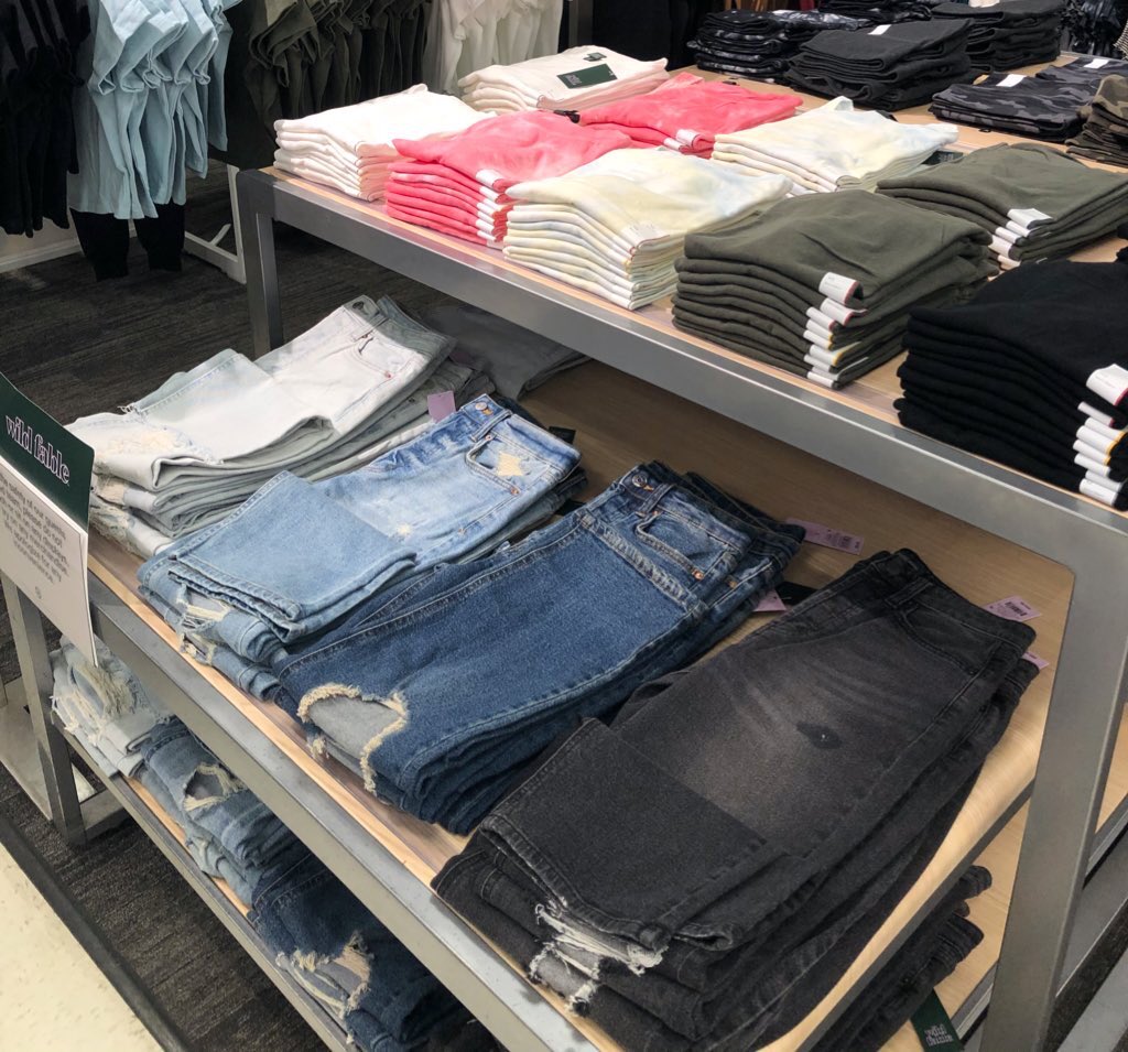 Alisha Baus tweet media