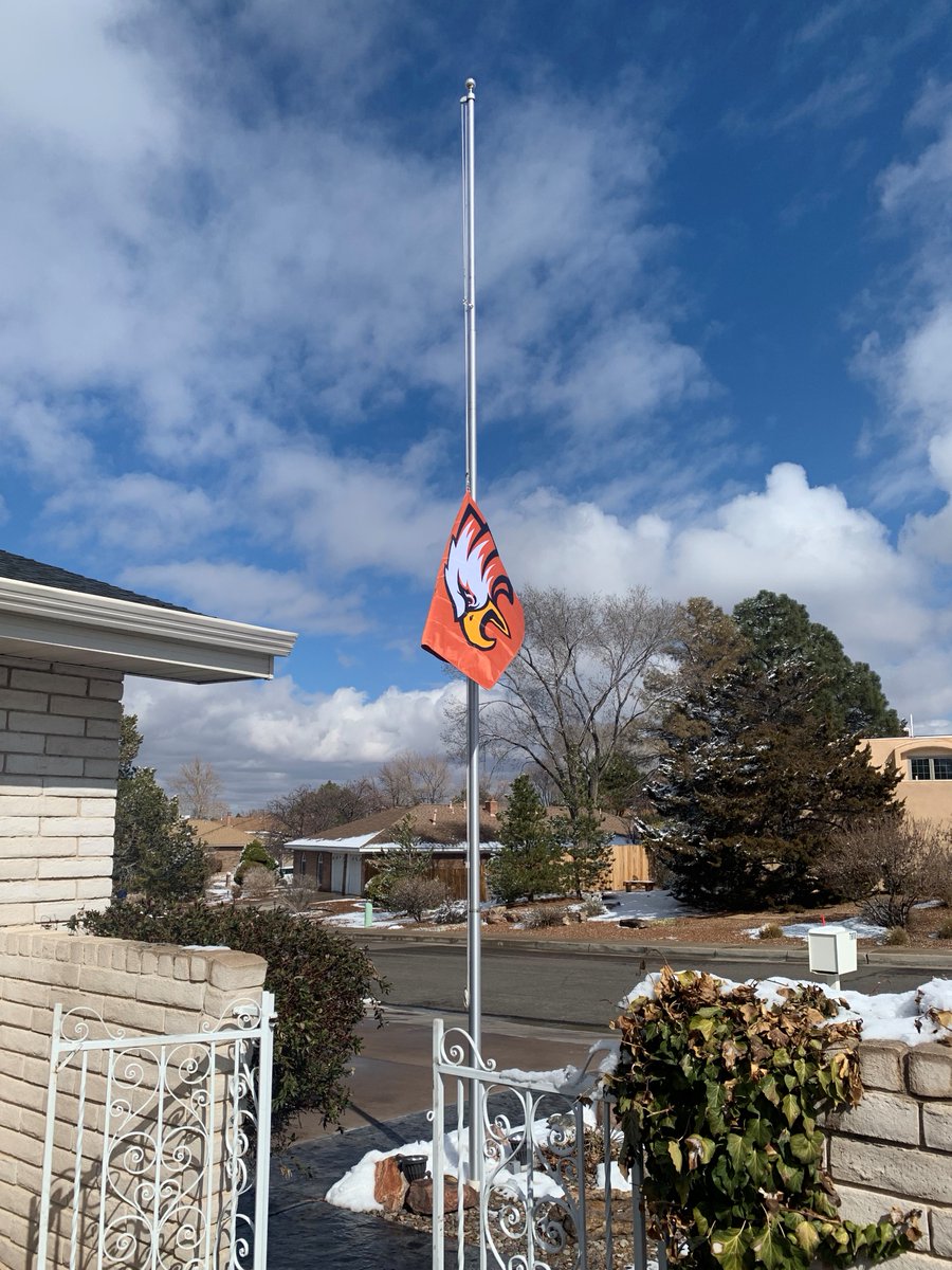 And with that vote <a href="/ABQschools/">Albuquerque Public Schools</a> just destroyed almost any chance for APS Seniors to play at the next level.  Thanks for you non-support <a href="/GovMLG/">Governor Michelle Lujan Grisham</a>, <a href="/davidpeercy/">Dave</a>, <a href="/NMPED/">New Mexico Public Education Department</a>, <a href="/_NMAA/">NMAA</a>.  #SelfishAdults #MentalHealthMatters #LetUsPlay