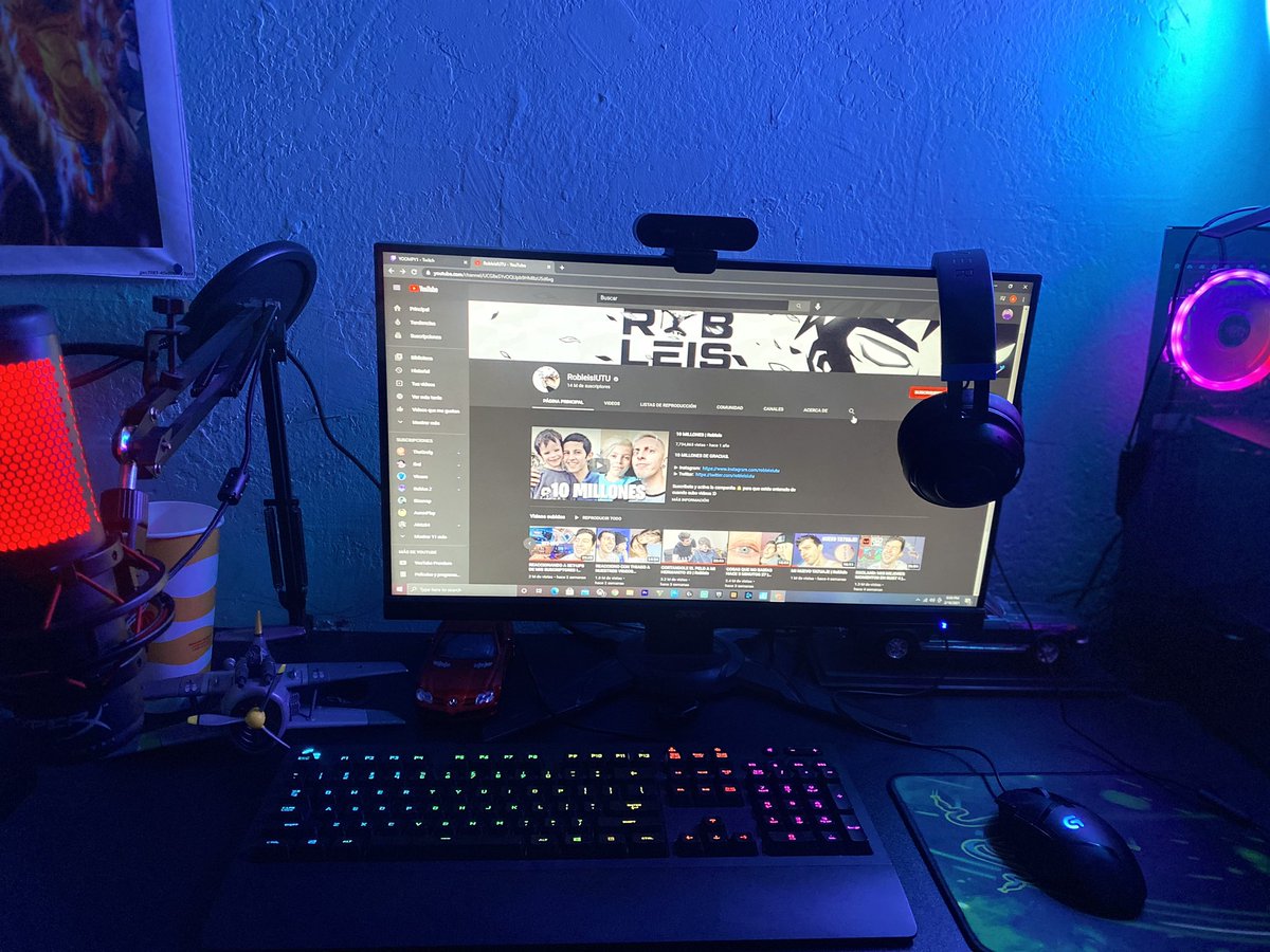 litdavidx's tweet photo. Hola @RobleisIUTU  señor robleis aquí está mi set-up guapo #SetUp4Rob https://t.co/MS5cdsvH18