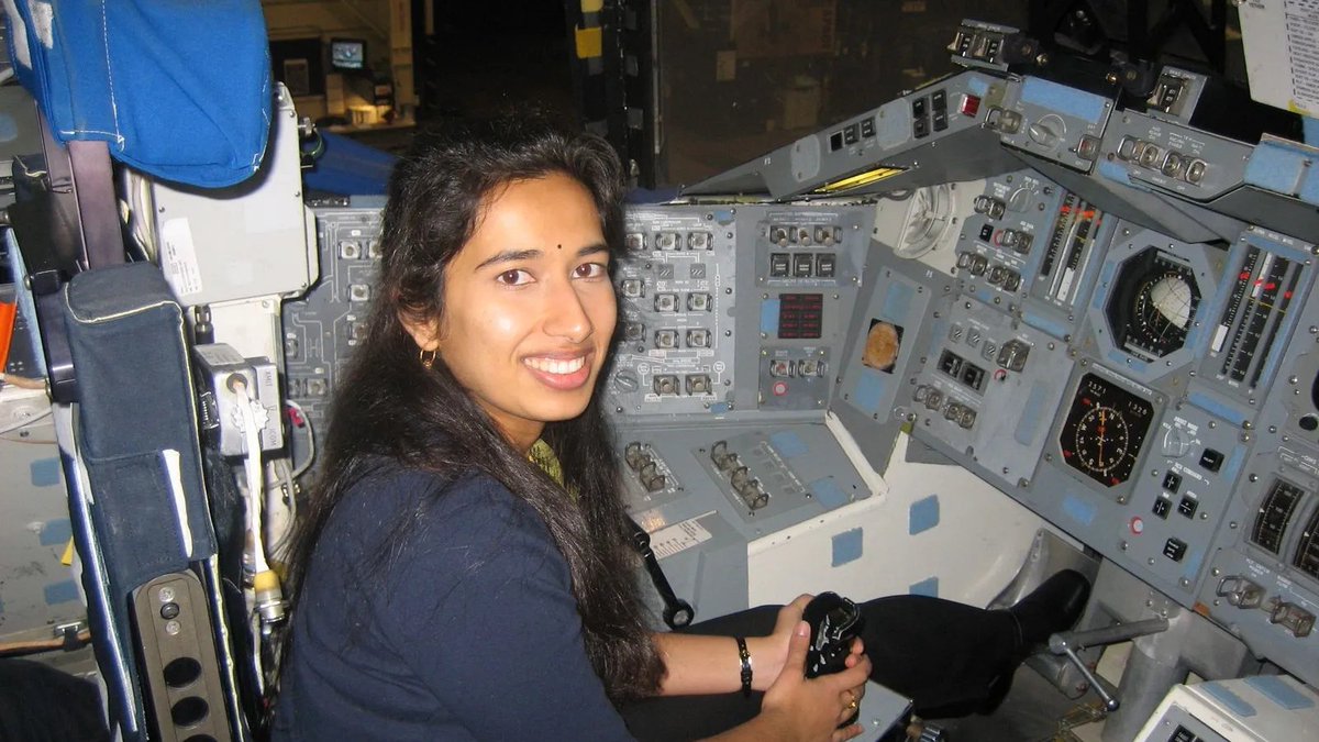 . (@paulrogerssjmn) on Twitter photo If you watched the Mars landing today, the voice you heard was <a href="/DrSwatiMohan/">Swati Mohan</a>. She immigrated to the US from India at age 1, was inspired by Star Trek at 9, then earned a B.S from Cornell in mechanical and aerospace engineering, and an M.S. and Ph.D from MIT in aeronautics. If you watched the Mars landing today, the voice you heard was <a href="/DrSwatiMohan/">Swati Mohan</a>. She immigrated to the US from India at age 1, was inspired by Star Trek at 9, then earned a B.S from Cornell in mechanical and aerospace engineering, and an M.S. and Ph.D from MIT in aeronautics.