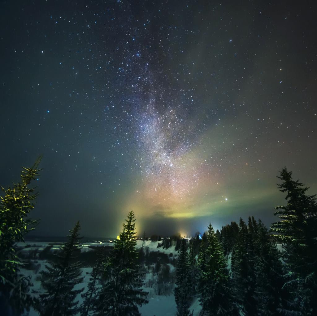 Звезды над россией. Звездное небо Сибири. Ночное небо Сибирь. Зимнее ночное небо. Звезды над Сибирью.