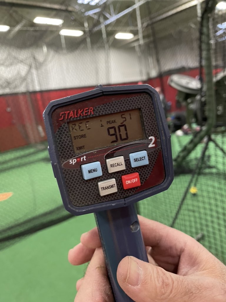 MBCages's tweet photo. @ryanjones95 putting up a 90mph exit velo today and continuing to work hard after his PBR showcase! Keep up the hard work my man! #GoMuckdogs https://t.co/DwPc3faZpN