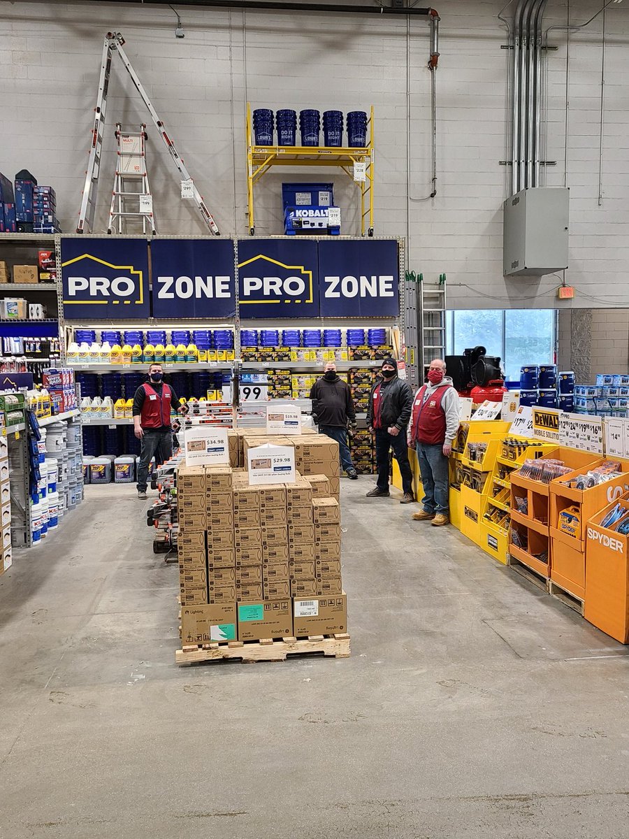 Lowes516 tweet media