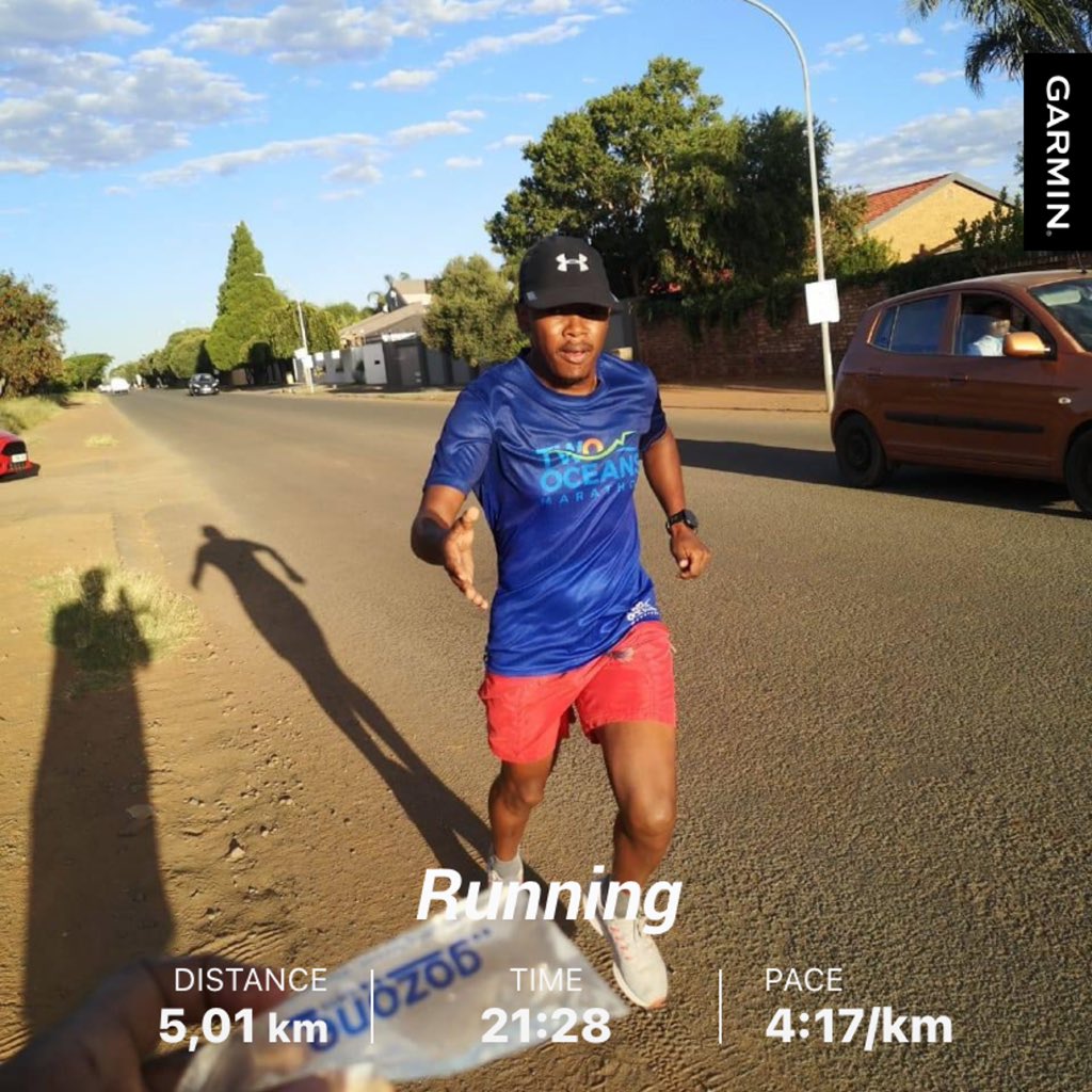 ShimmyMacomo's tweet photo. That grab and pass moment! 🏃🏾‍♂️ 🏃🏾‍♂️ 🏃🏾‍♂️ 

#TRCTimeTrial
#TRCUpYourGameChallenge
#FalkeSA
#GarminSA https://t.co/MtRGffElhu