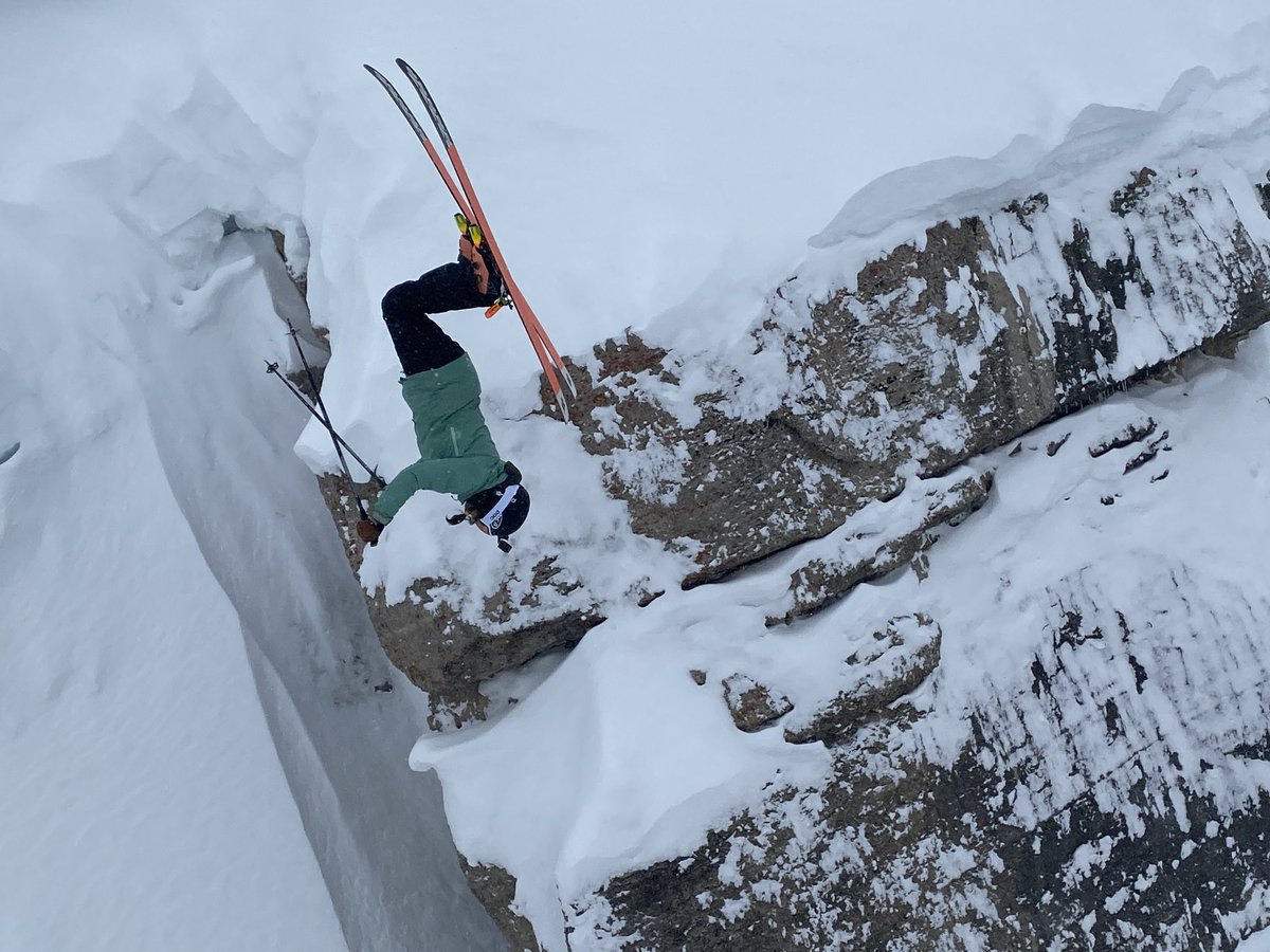 heybarnold1's tweet photo. Reigning Queen of #Corbets Veronica Paulsen gets inverted. Unfortunately, she did not stick the landing this time. https://t.co/0kg0DWtTfG