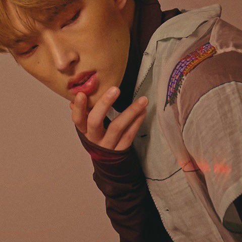archivemingi's tweet photo. and when the rest of kpop stan twt discovers song mingi.. then what https://t.co/UTiZN0ED97