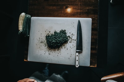 Photo By Thomas Young | Unsplash - via <a href="/Crowdfire/">Crowdfire - Daily News & Insights</a>  
 #campfirecooking #cookingtherapy #cookingislove #cookinglife #cookingfun