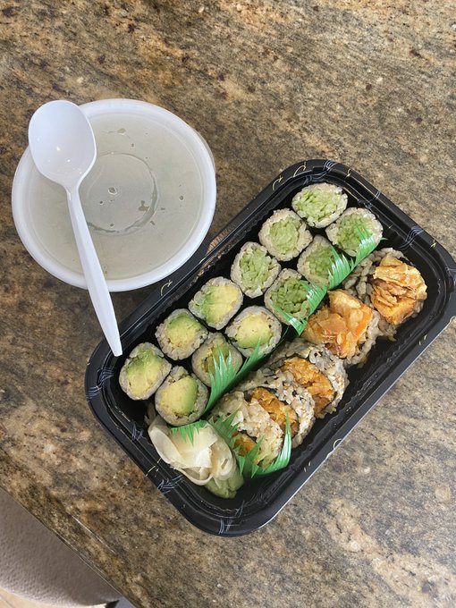 treating myself to some vegan sushi today https://t.co/o32S3jRKei<a href="/tag/newprofilepic"class="tags"><span>#newprofilepic</span></a>