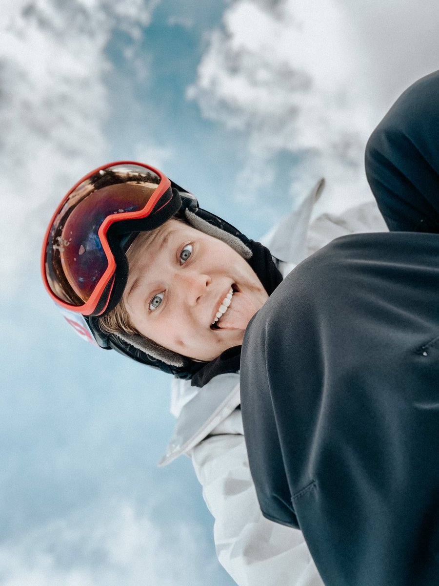 PAYTON🐛 tweet media