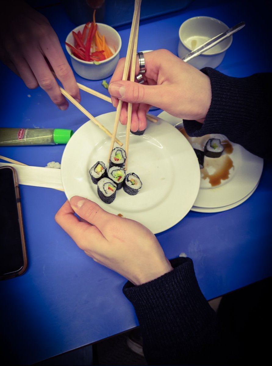 royalhospitals1's tweet photo. Today’s #halfterm activity at @RHSSuffolk was a #sushi masterclass with the @royalhospitals1 chefs! #partofrhs #halftermactivities #rhskitchen https://t.co/jcVBjv4aqg