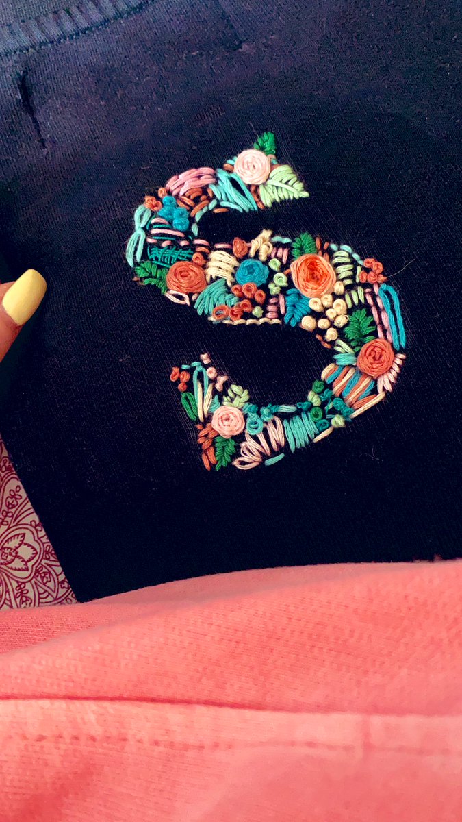 SheilaaCG07's tweet photo. Estoy empezando a bordar y hacer cositas así para sacarme un dinerillo 😊 me ayudaríais mucho si compartissss ♥️ https://t.co/28WsNSdExR