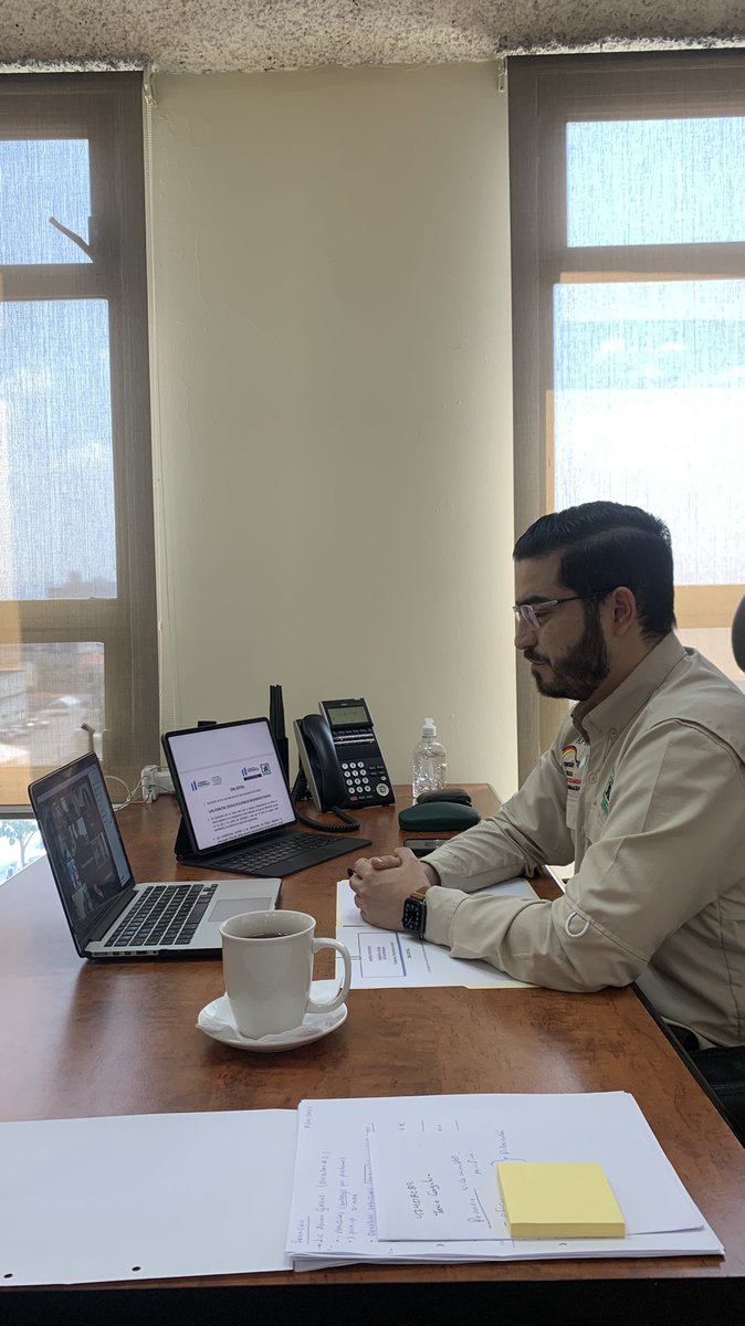 abrahamestradar's tweet photo. La directora de la unidad de asuntos financieros del @CONAPgt realizó una presentación en donde expuso a los miembros del consejo, la ruta para abordar las deficiencias que se tendrá este año a causa de la baja recaudación. https://t.co/DTTJknelv5