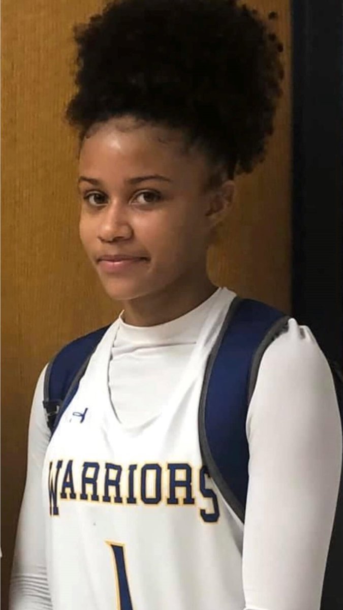 Southsuburbanhoops (@ssuburbanhoops) on Twitter photo Thornwood vs Crete-Monee: 
Thornwood All-Area guard Nayo Lear and center Jamara LaCaze hosts Crete-Monee All-Area guard Jayda Bowen and forward Jayla Dixon as both teams kickoff their 2021 Southland Conference basketball season tonight in South Holland at 5:00pm. Thornwood vs Crete-Monee: 
Thornwood All-Area guard Nayo Lear and center Jamara LaCaze hosts Crete-Monee All-Area guard Jayda Bowen and forward Jayla Dixon as both teams kickoff their 2021 Southland Conference basketball season tonight in South Holland at 5:00pm.