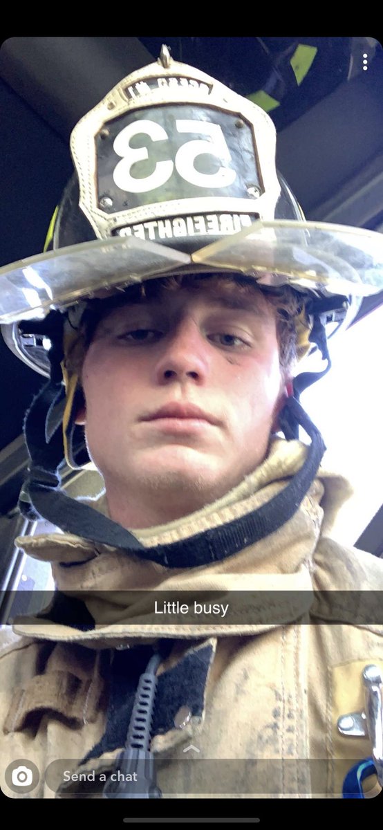 dhouseman10's tweet photo. Happy 21st birthday buddy, now you can finally drink some Smirnoff’s like you’ve been talking about all these years, love ya kid https://t.co/VpDrT7sn41
