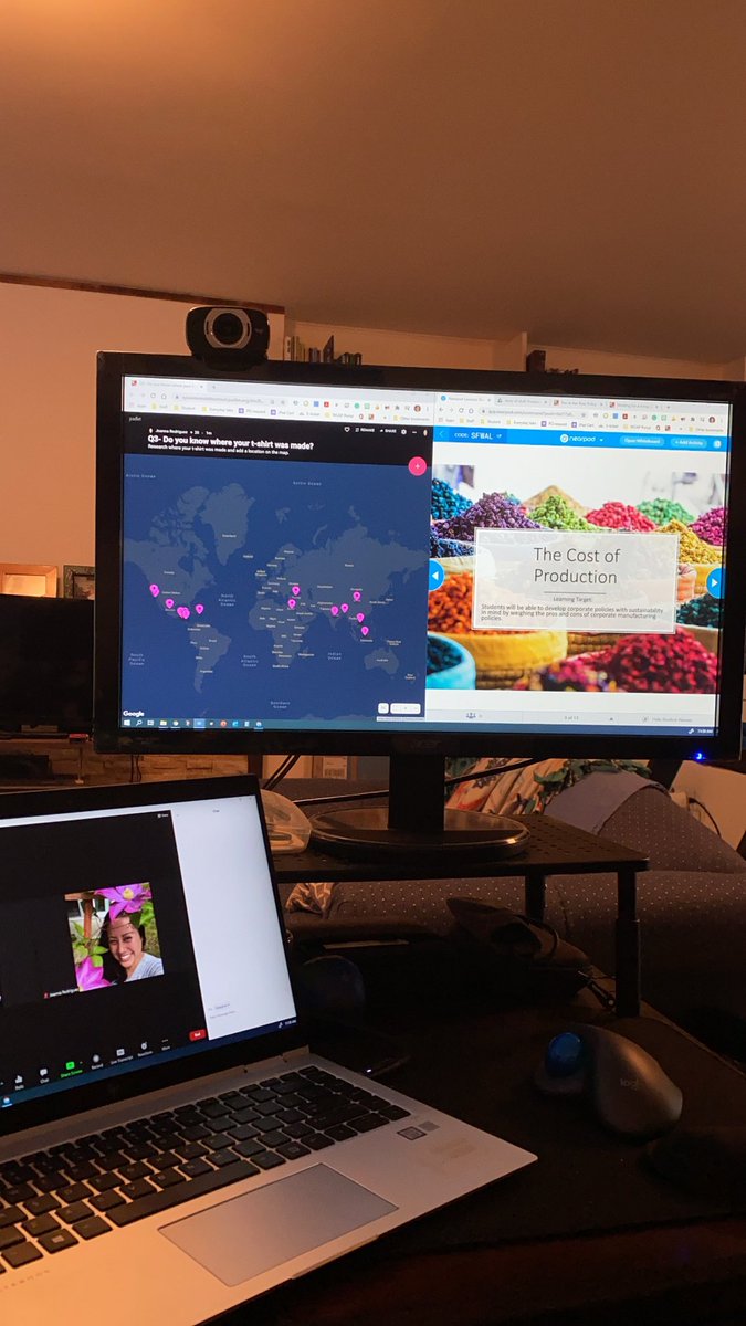 Just received my screen from 
<a href="/2ScreenTeacher/">Two Screens for Teachers</a> this screen makes all the difference. Now im able to see my students and share the second screen or look at student work at the same time. Thank you 🙏🏽 ❤️ #twoscreensforteachers