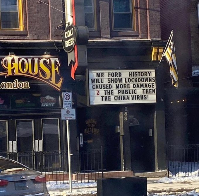 mievoglo's tweet photo. @nytimes @cnn @MSNBC @nbc @Canada #london #ale #house #londonalehouse #racist #antiasian #asianlivesmatter #blacklivesmatter #poclivesmatter #erasinghate @ubereats https://t.co/dXqEQrlyH7