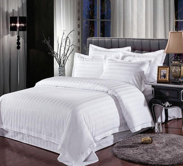 lydiahmorah's tweet photo. Call;0798622885.

White satin stripped Duvet.
@ksh.3200 only
Comes with  1 bedsheet and 2 pillowcases
Call ;0798622885 for deliveries
#homedecoration

#NewsGang 
#Newsgang
#MUFC

#CasDavidOsiany
#RSOMUN

#CountdownToMars https://t.co/v2Lq4uXIn2