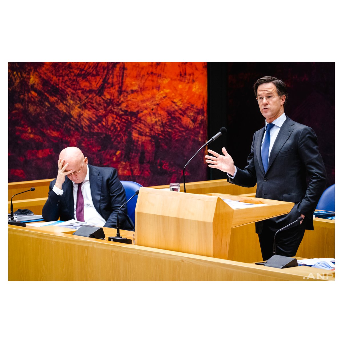 De Tweede Kamer debatteert met demissionair premier Mark Rutte en minister Ferdinand Grapperhaus (Justitie en Veiligheid) over de nieuwe spoedwet voor de avondklok in Den Haag, 18 februari 2021. <a href="/anpfoto/">ANP Foto</a> #avondklok #spoedwet #COVID19NL