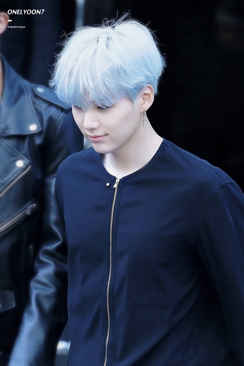 minspics's tweet photo. this yoongi https://t.co/ukgq4EIqci