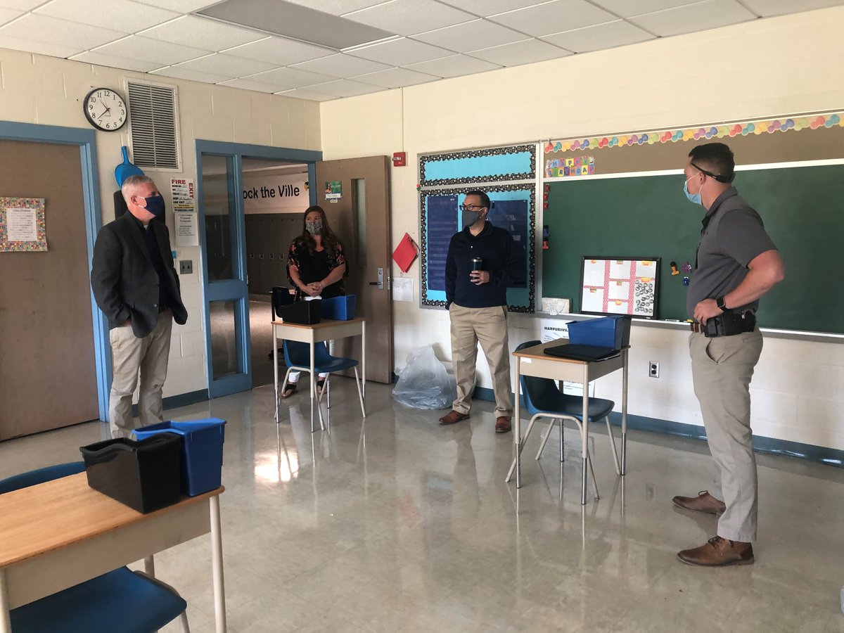 jasongarnar's tweet photo. Throughout this #pandemic we have strengthened and fostered new partnerships in our community Thank you to @BinghamtonU, @SUNYBroome, UHS, Lourdes Ascension, school districts, local businesses and more for helping us get through this challenging year. #StateofBroomeCounty https://t.co/ajarSE8Qt2