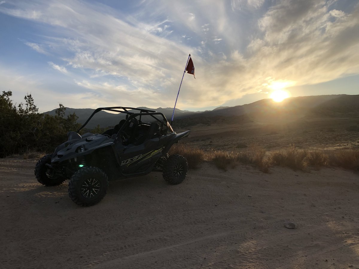 Boss Audio Systems tweet media