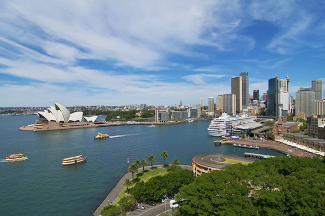 OneSimCard's tweet photo. #Traveling to #Sydney, #Australia? Check out these attractions. https://t.co/LkjHnwTrfk https://t.co/oFKy2KHAf3