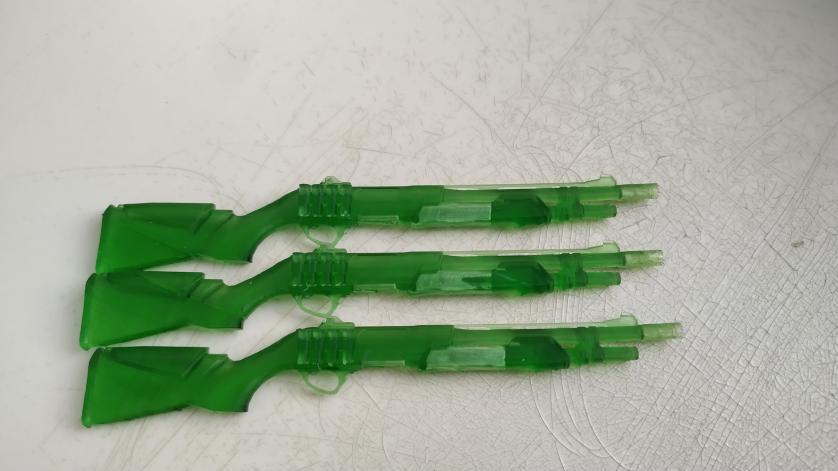 TaleQuale_OW's tweet photo. One of the founders of tag Tale Quale - @Baboskaa just printed a 3D model of our favorite in-game weapon - Bucky. I think they look very good. What do you think about it? 👀 https://t.co/1Sh8yKrrKn