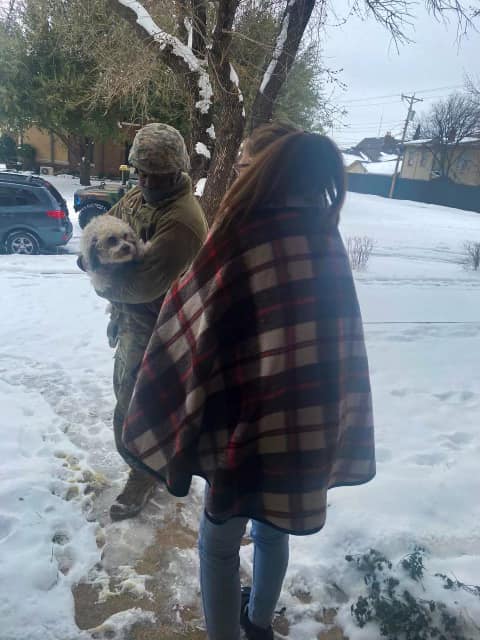 USNationalGuard's tweet photo. To date: @TXMilitary members have helped bring 650+ Texans and their pets to safe locations and helped deliver 3,000+ cases of water, blankets and other supplies to those in need. Always Ready, Always There! https://t.co/l5N9BjuQhV