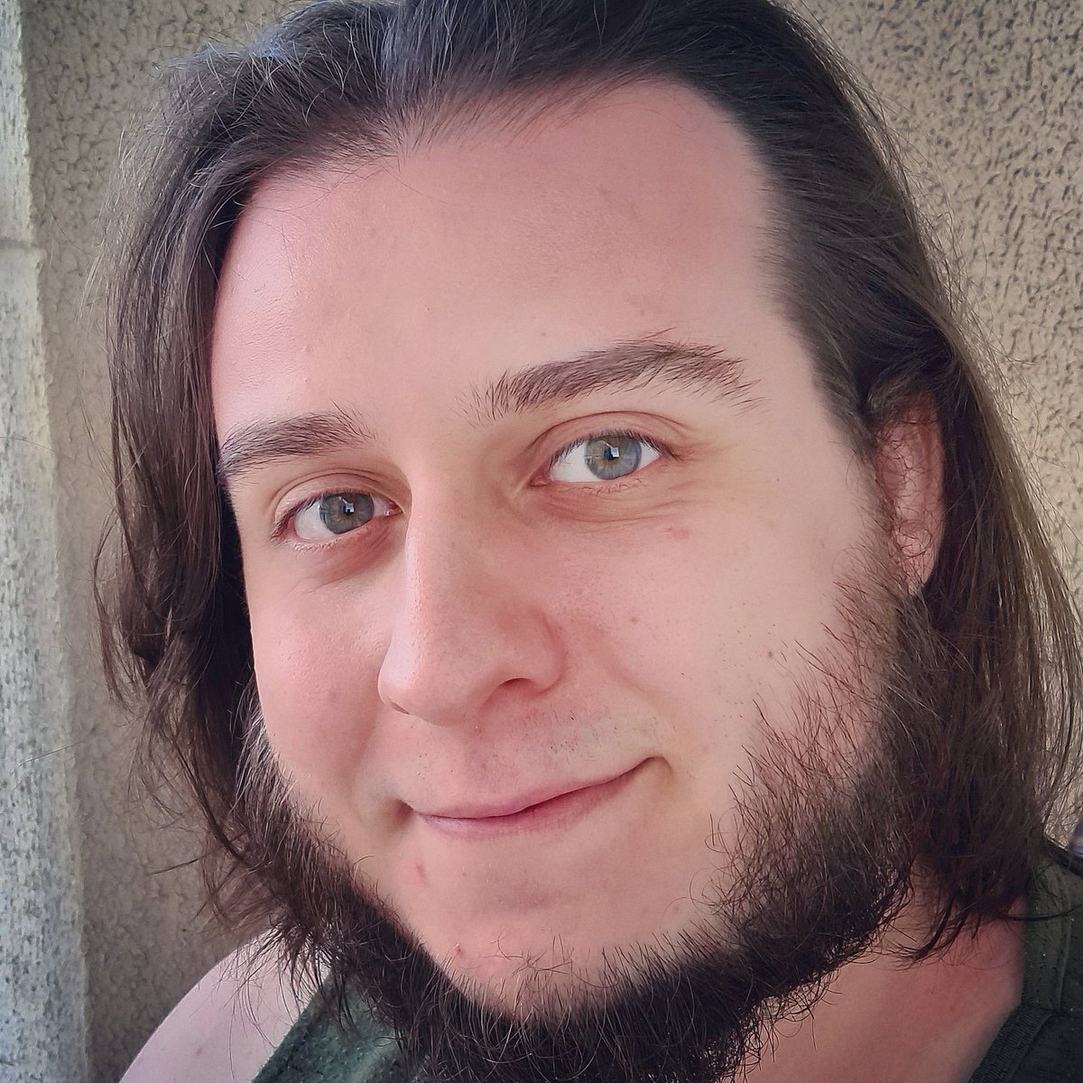 CanalBrushRush's tweet image. #NewProfilePic raspei bigode