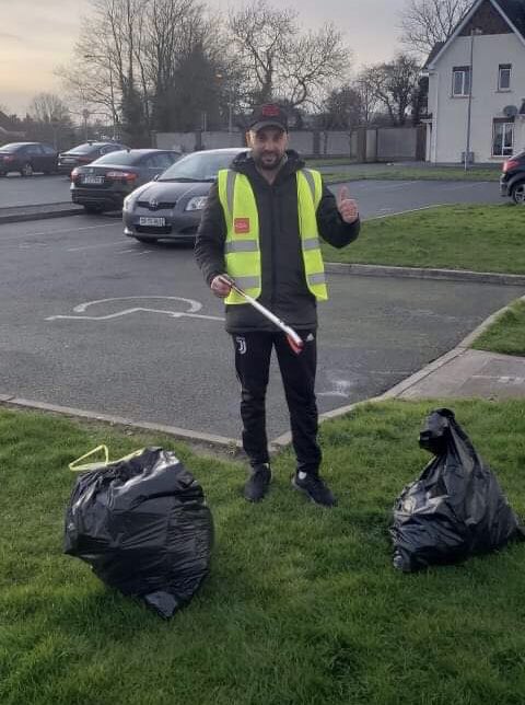 A big shout out to Kadi who volunteered to do a clean-up in his neighbourhood today in Abbeyside.👏
Kadi is currently not working due to Covid, but in order to keep busy during lockdown, he volunteered to do a litter-pick!
Well done Kadi! 
Great to see civic spirit in action! 👍