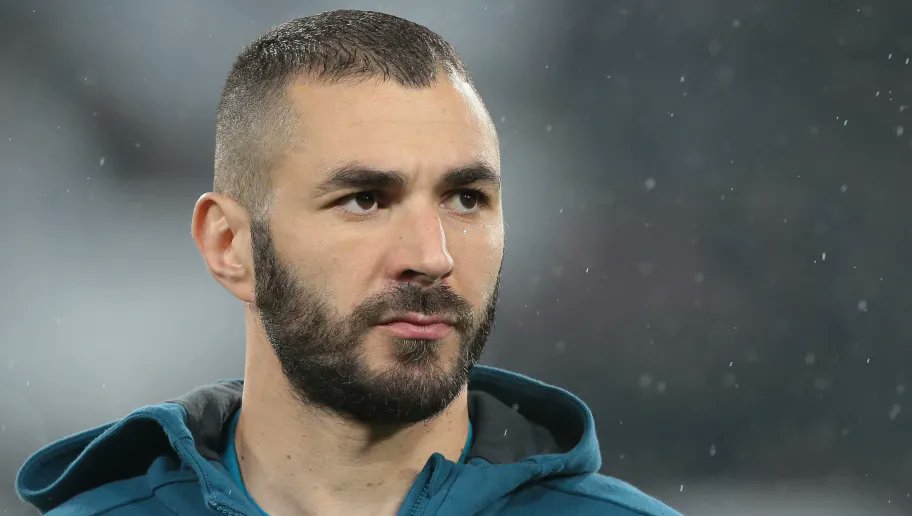 [THREAD]Quand le monde du football encense Karim Benzema.