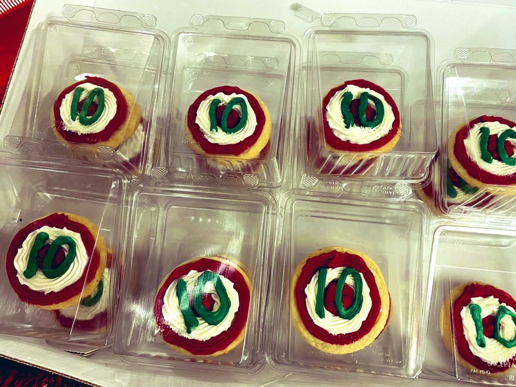 Kaitlin Schager☀️ tweet media